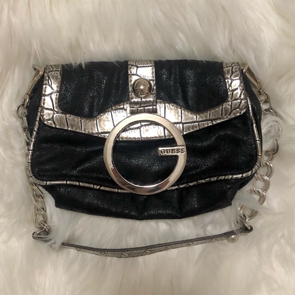 guess purse with chain strap
